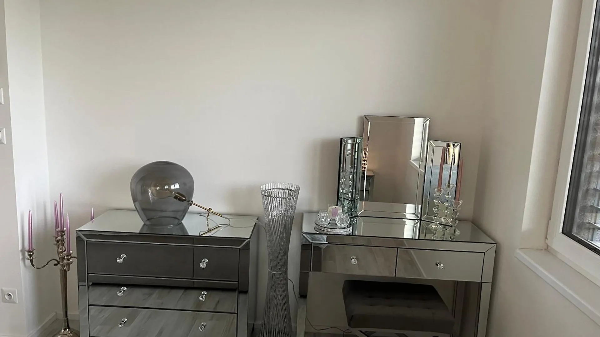 Modern Apartment Close To Tram And Airport, Free Parking Prag Tjeckien